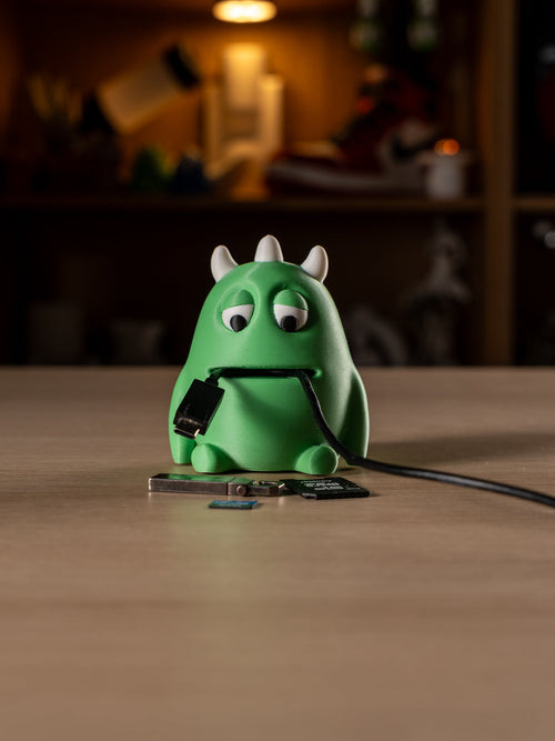 Cable Monster Desk Helper Green