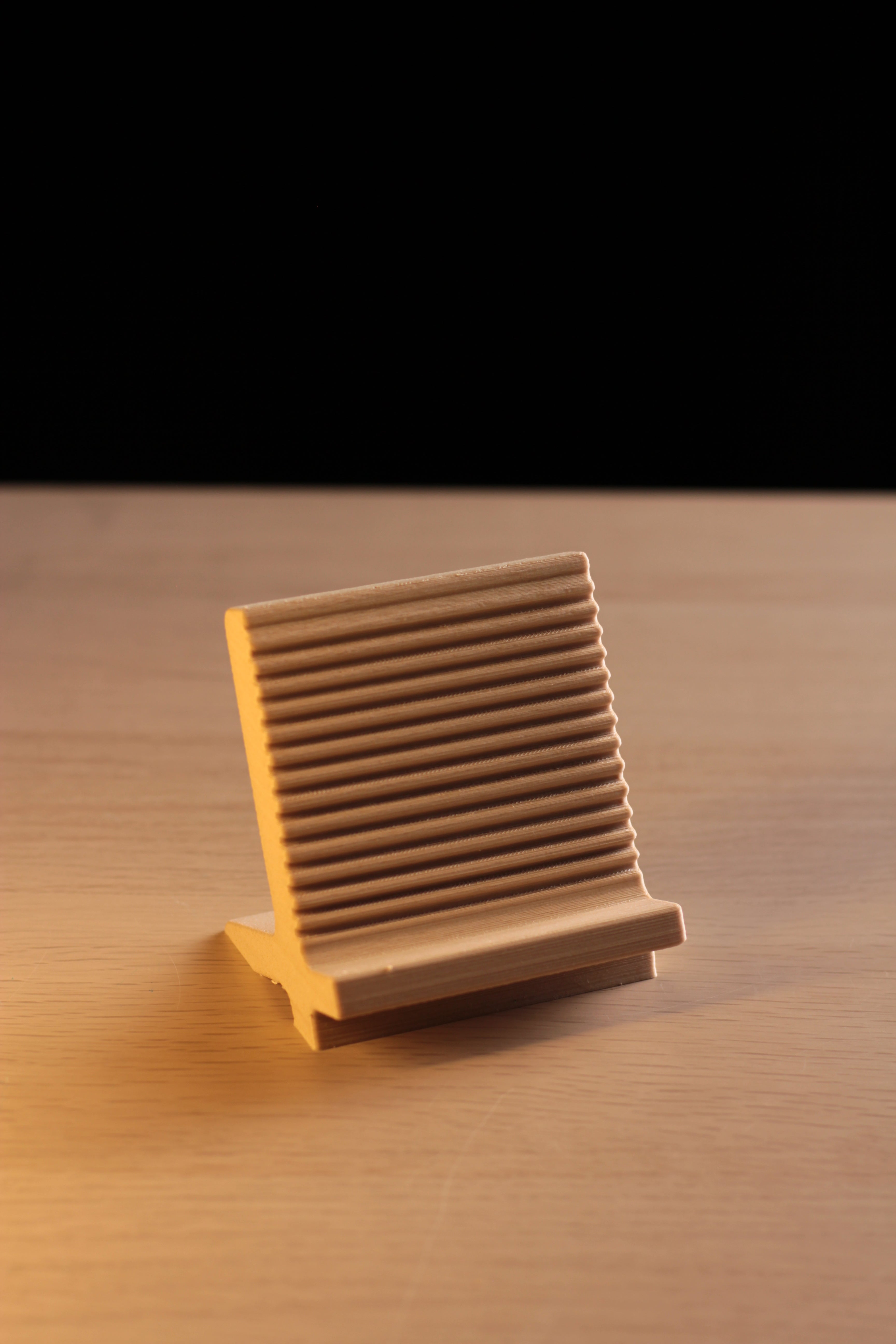 Stripes Smartphone Holder