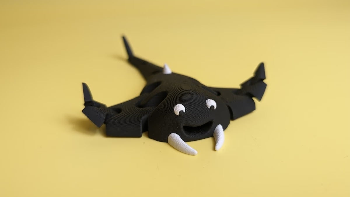 Manta Ray Articulated Figure Keychain