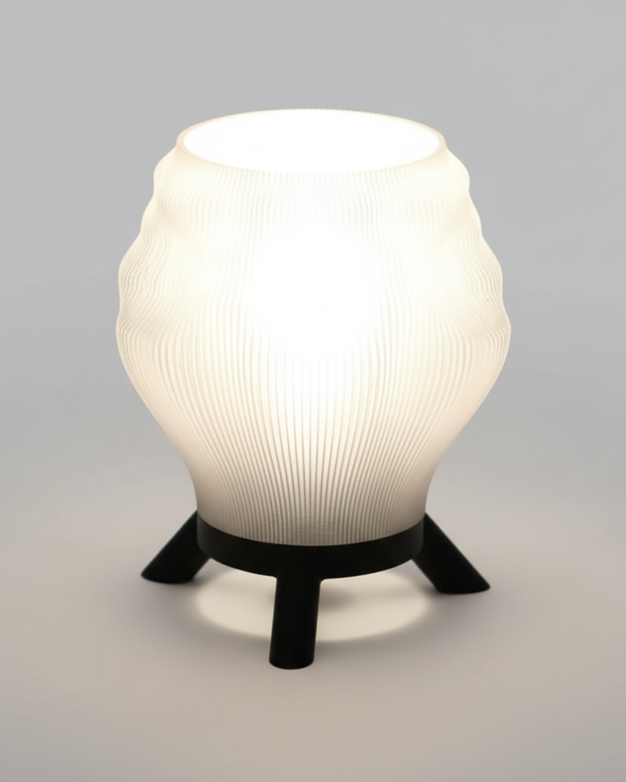 Minimal Desk Lamp Ripple